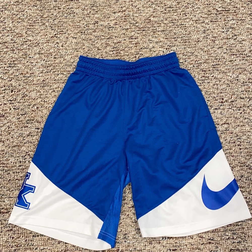 Nike Elite Shorts — University of Kentucky